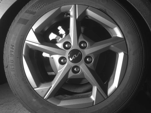 Used 2025 Kia K4 LXS image 15