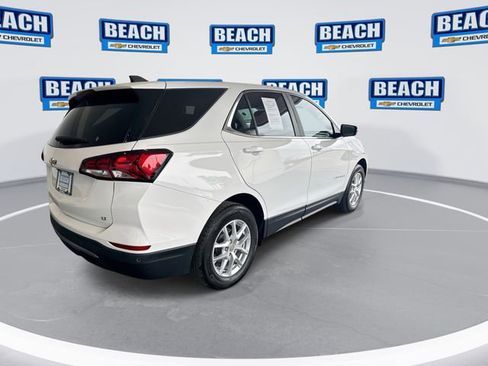 Used 2024 Chevrolet Equinox LT image 8