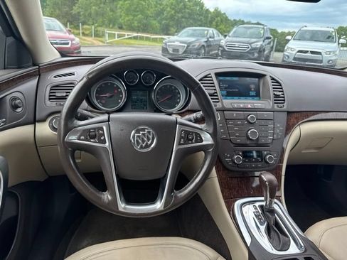 Used 2013 Buick Regal Premium FWD image 13