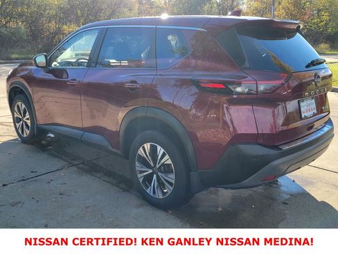 Certified 2023 Nissan Rogue SV image 5