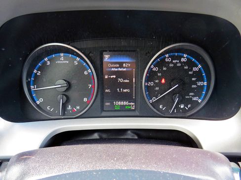 Used 2018 Toyota RAV4 XLE w/ Plus Extra Value Package image 30