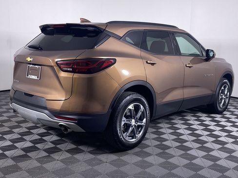 Certified 2024 Chevrolet Blazer LT w/ Convenience Package image 18