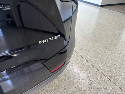 Used 2024 Chevrolet Blazer Premier w/ Enhanced Convenience Package image 11