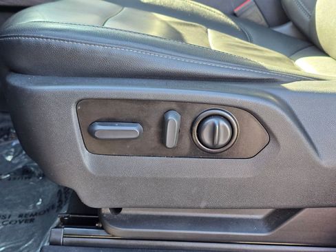 Used 2022 Chevrolet Silverado 1500 LTZ image 21