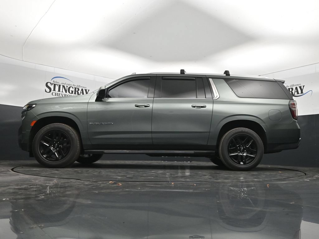 Used 2023 Chevrolet Suburban LS RWD image 29