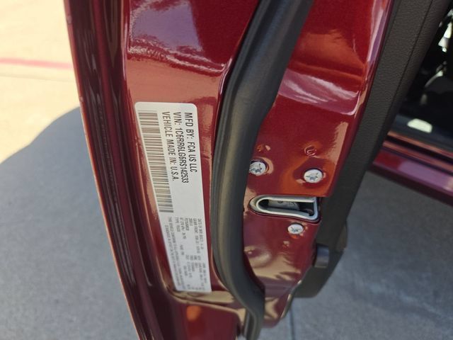 Used 2024 RAM 1500 Warlock RWD image 30