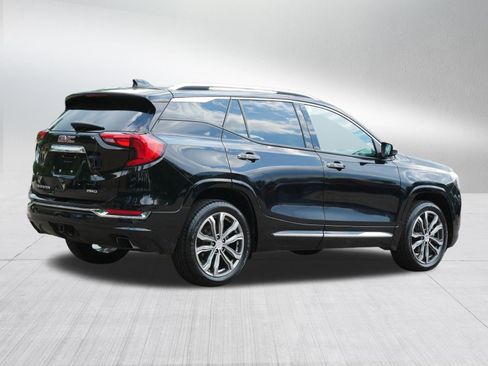 Used 2018 GMC Terrain Denali w/ Comfort Package AWD/4WD image 7