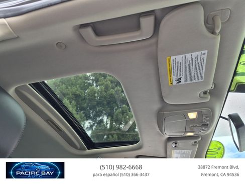 Used 2018 Ford Fusion Energi SE FWD image 19