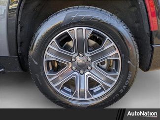 Used 2024 Jeep Wagoneer Series II video 1