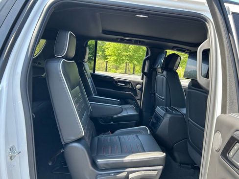 Used 2025 GMC Yukon XL AT4 Ultimate w/ LPO, AT4 Appearance Package AWD/4WD image 53
