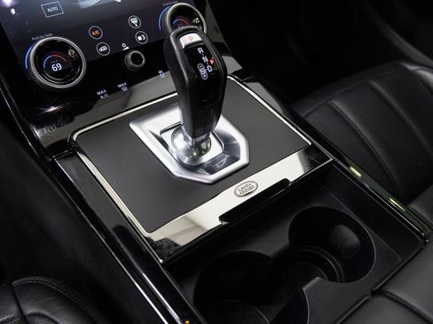 Used 2020 Land Rover Range Rover Evoque R-Dynamic S image 20