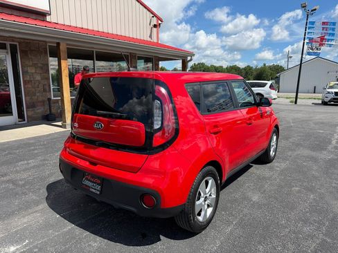 Used 2019 Kia Soul FWD image 4
