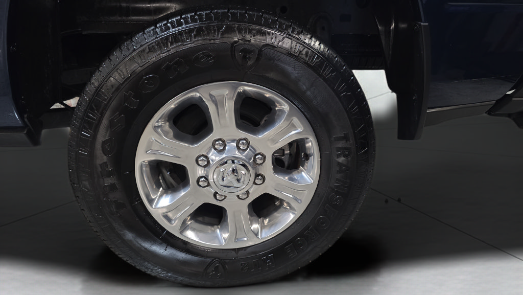 Used 2024 RAM 2500 Big Horn w/ Level 2 Equipment Group AWD/4WD image 25