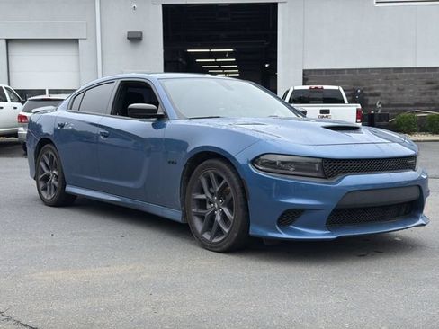 Used 2023 Dodge Charger R/T w/ Blacktop Package RWD image 6