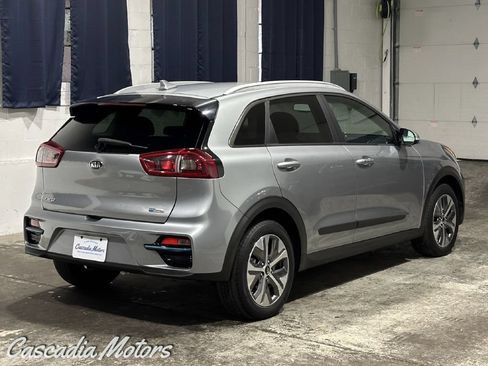 Used 2019 Kia Niro EX Premium w/ Cold Weather Package 1.0 FWD image 8
