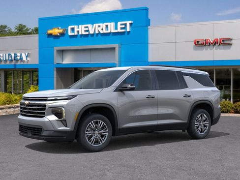 New 2026 Chevrolet Traverse LT AWD/4WD image 2