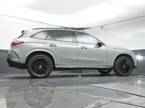 Used 2026 Mercedes-Benz GLC 300 image 41