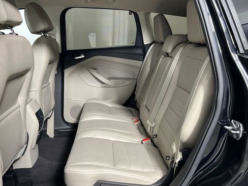 Used 2017 Ford Escape Titanium image 16