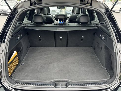 Used 2026 Mercedes-Benz GLC 300 image 14