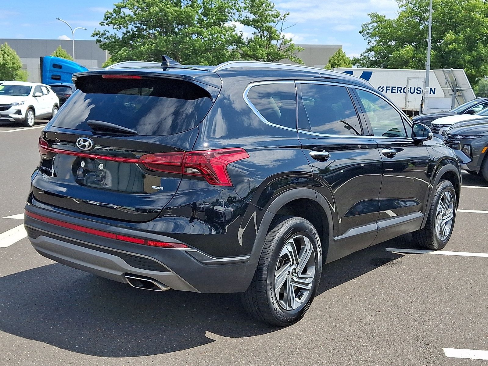 Certified 2023 Hyundai Santa Fe SEL AWD/4WD image 6