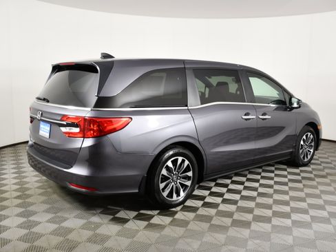 Certified 2024 Honda Odyssey EX-L image 6