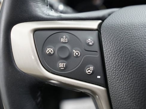 Used 2017 GMC Acadia Denali image 26