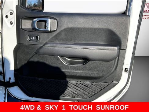 Used 2021 Jeep Wrangler Unlimited Sahara w/ Cold Weather Group image 26