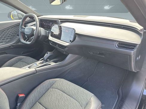 New 2025 Dodge Charger R/T w/ Quick Order Package 25M R/T image 26