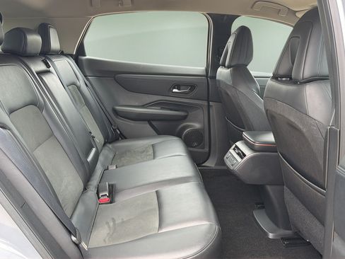 Certified 2024 Nissan Ariya AWD image 18