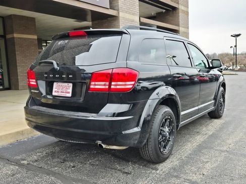 Used 2019 Dodge Journey SE image 6
