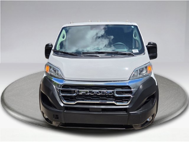 Used 2025 RAM ProMaster 2500 w/ U-Haul Equipment Group FWD image 8