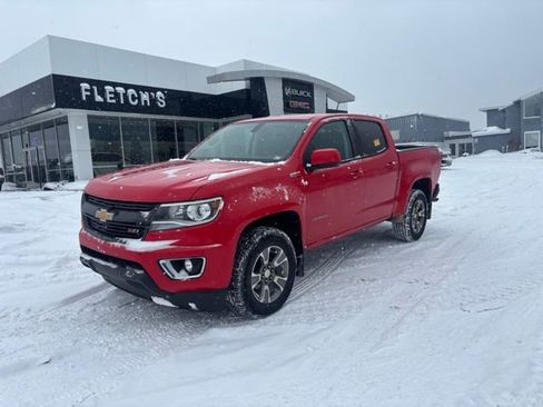 Used 2019 Chevrolet Colorado Z71 image 11