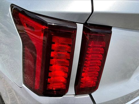 Used 2022 Kia Sorento S FWD image 27