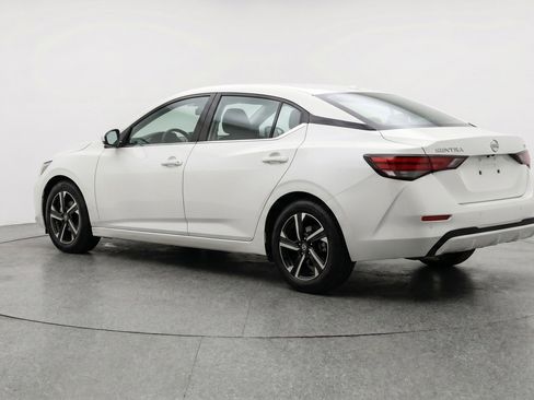 Used 2025 Nissan Sentra SV FWD image 6