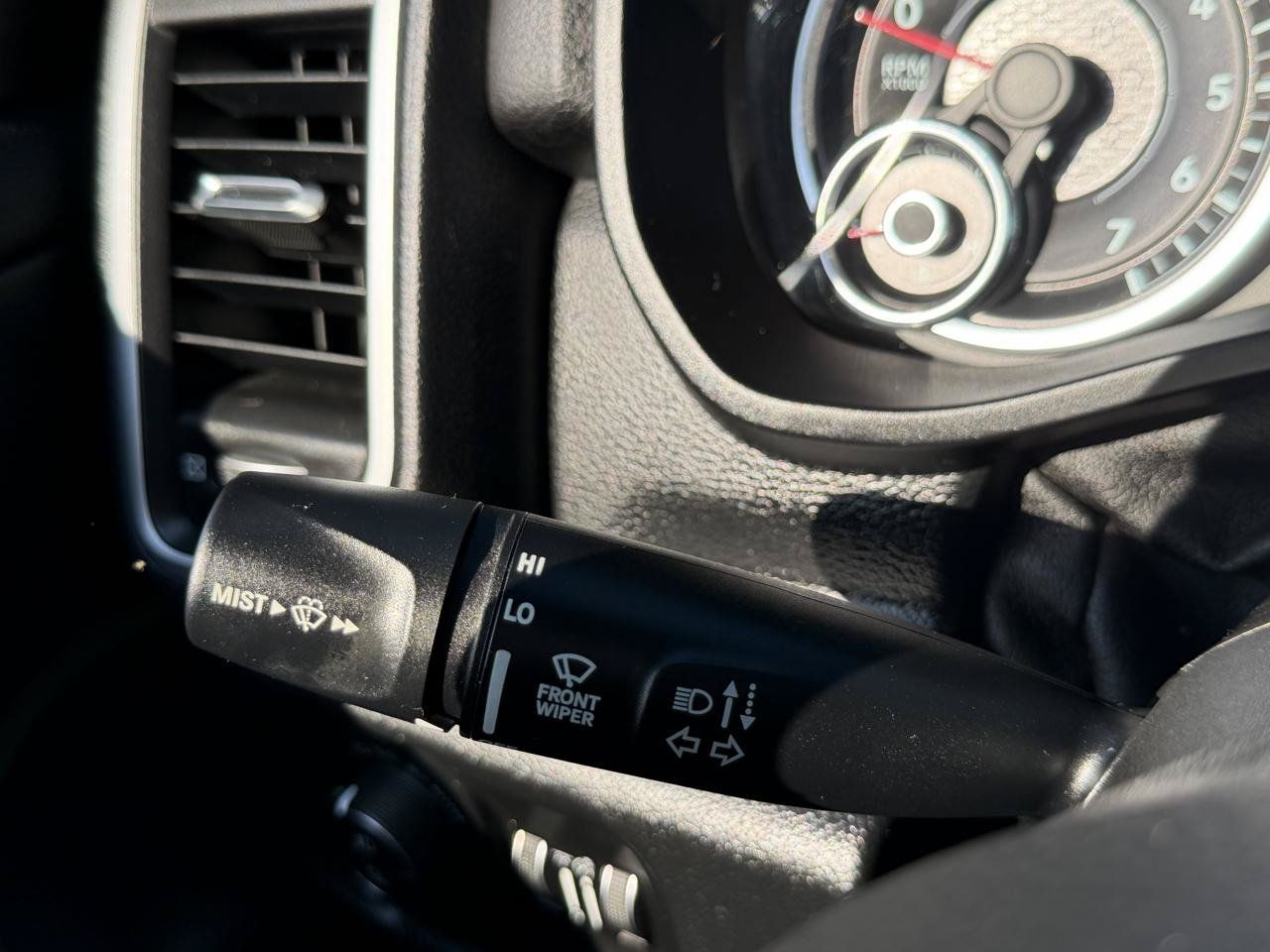 Used 2019 RAM 1500 Big Horn AWD/4WD image 19