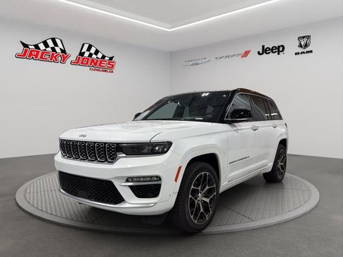 Used 2024 Jeep Grand Cherokee Summit AWD/4WD image 1
