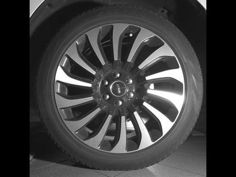 Used 2022 Lincoln Navigator Black Label AWD/4WD image 11