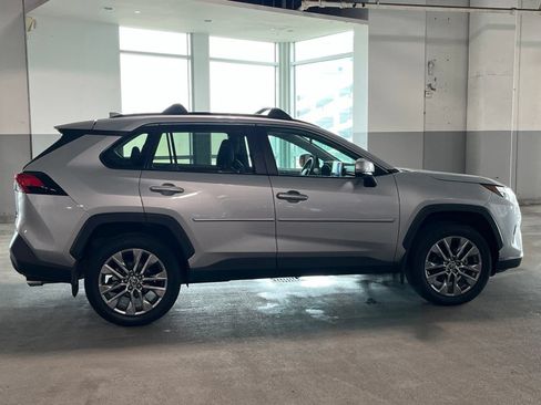Used 2025 Toyota RAV4 XLE Premium w/ Weather Package AWD/4WD image 13