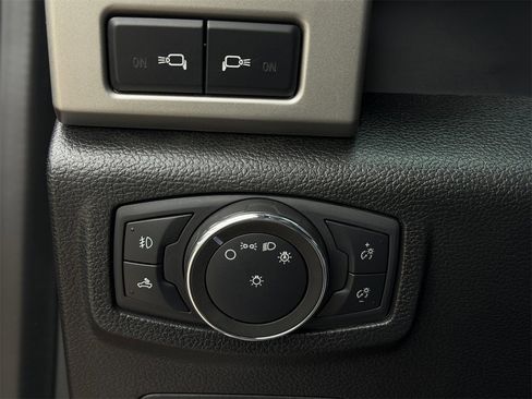 Used 2020 Ford F150 Lariat w/ Equipment Group 502A Luxury image 25