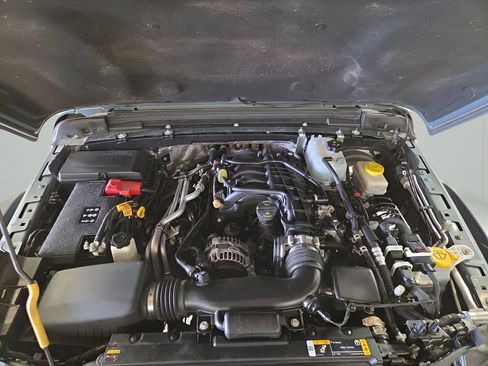 Used 2024 Jeep Wrangler Unlimited Rubicon image 21