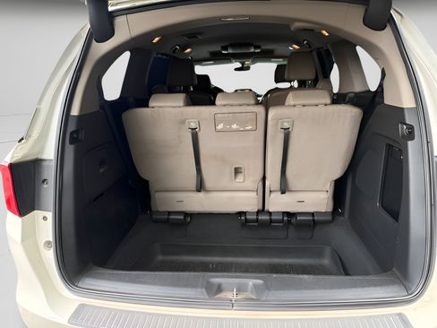 Used 2018 Honda Odyssey Elite image 16