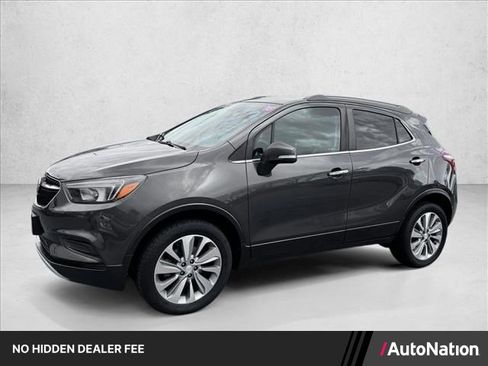 Used 2018 Buick Encore Preferred AWD/4WD image 1