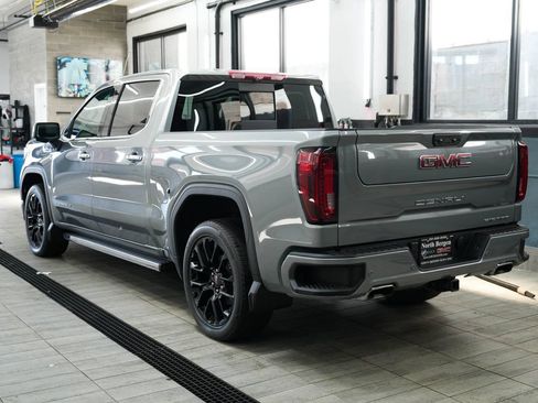 Used 2023 GMC Sierra 1500 Denali w/ Denali Reserve Package AWD/4WD image 6