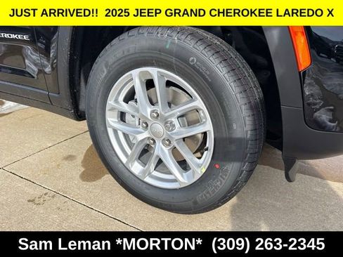 New 2025 Jeep Grand Cherokee Laredo X w/ Luxury Tech Group I image 5