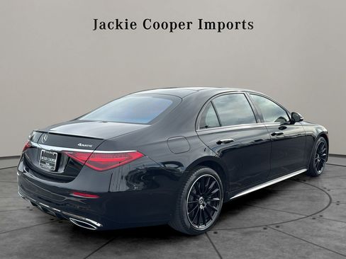 Certified 2023 Mercedes-Benz S 580e 4MATIC Sedan image 5