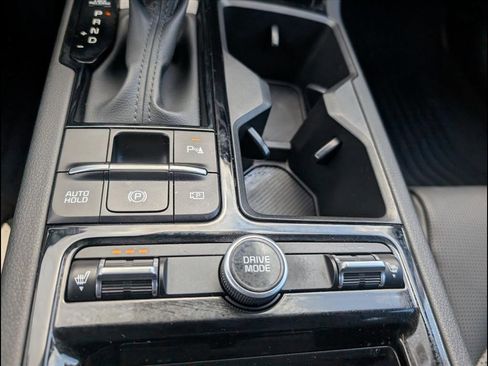 Used 2025 Kia K5 GT-Line w/ GT-Line Premium Package image 17