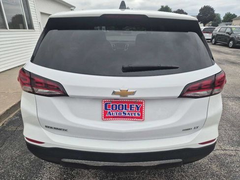 Used 2022 Chevrolet Equinox LT AWD/4WD image 4
