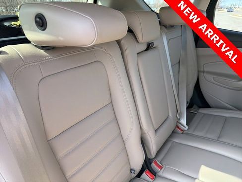 Used 2018 Ford Escape SEL image 21