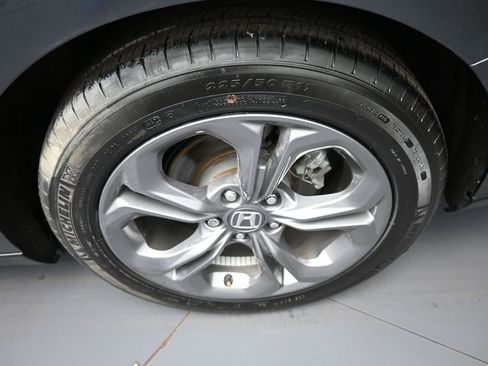 Certified 2024 Honda Accord EX image 15