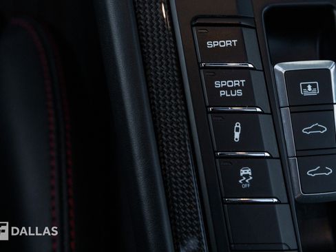 Used 2015 Porsche 911 Carrera GTS image 31